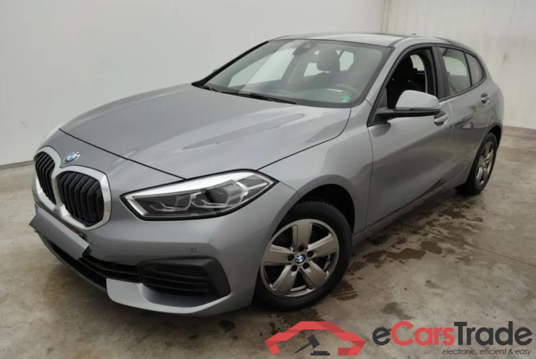 BMW 118d Aut. LED-Xenon LC-Pro Navi-Pro KeylessGo Camera Klima PDC ...