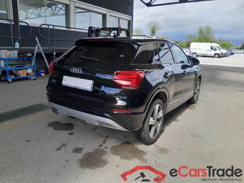 Audi 62 AUDI Q2 / 2016 / 5P / SUV 2.0 40 TFSI ADMIRED S TRONIC QUATTRO #2