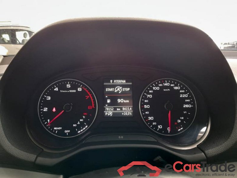 Audi 62 AUDI Q2 / 2016 / 5P / SUV 2.0 40 TFSI ADMIRED S TRONIC QUATTRO #4