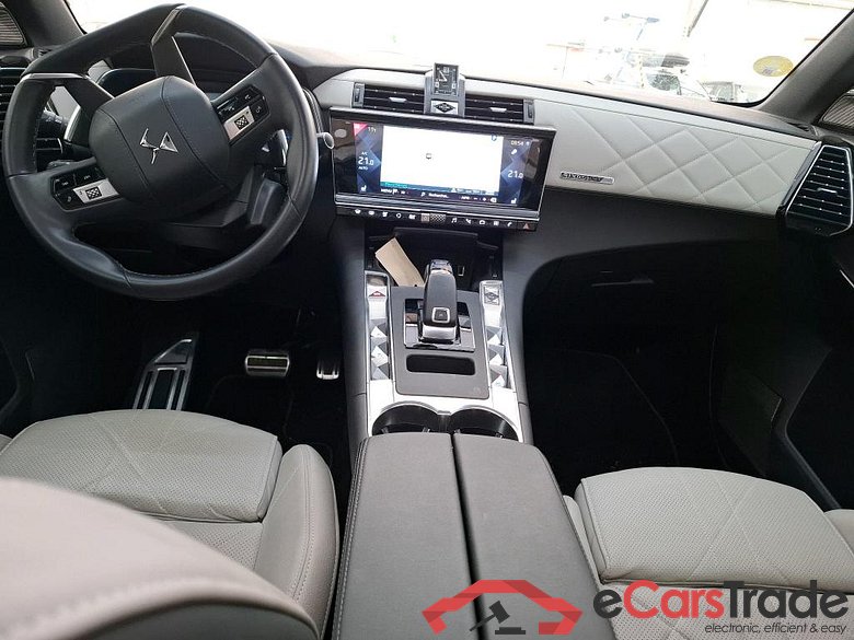 DS BlueHDi 130 Automatique RIVOLI DS DS 7 Crossback / 2017 / 5P / SUV BlueHDi 130 Automatique RIVOLI #5