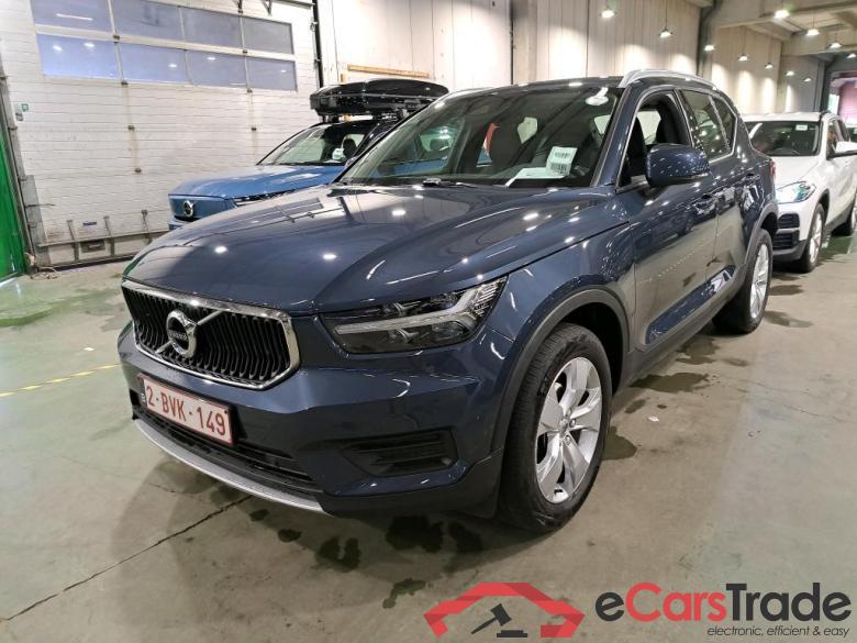 VOLVO XC40 1.5 T2 MOMENTUM PRO #1