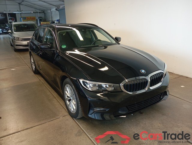 BMW 3-Serie Touring ´18 Baureihe 3 Touring 320 d xDrive Advantage 2.0 140KW AT8 E6d #4