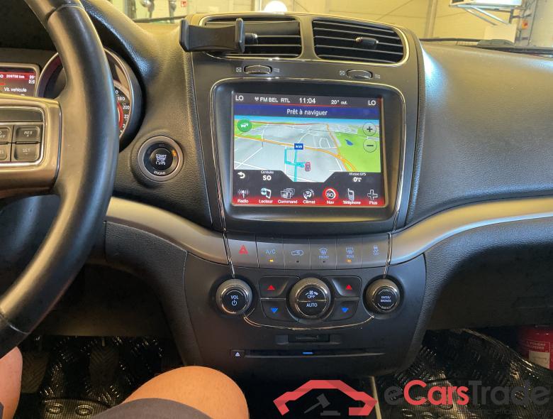 FIAT Freemont 2.0d MultiJet 7PL Navi 1/2 Leather KeylessGo Camera Klima PDC ... #6