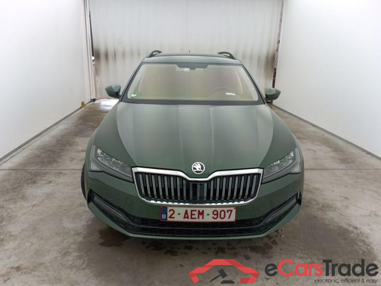 Skoda Superb Combi 2.0 CRTDI 90kW DSG7 Ambition 5d