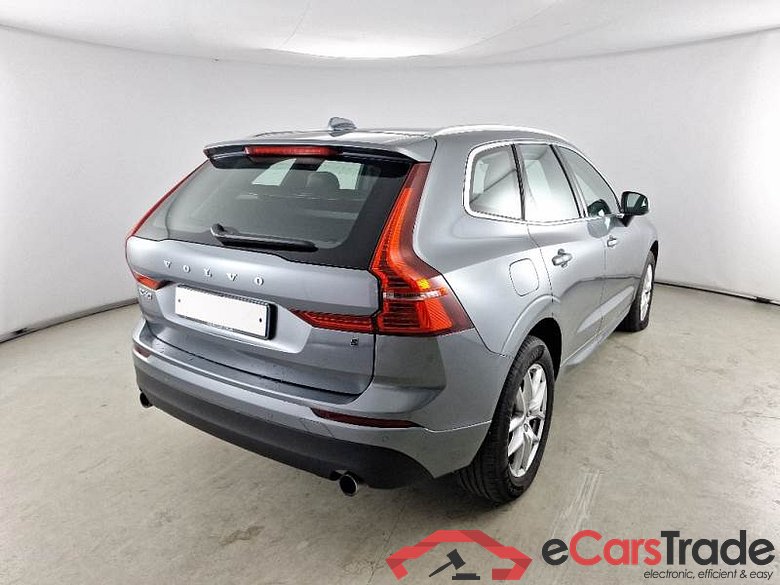Volvo 238 VOLVO XC60 / 2017 / 5P / SUV B4 D AWD AUTOMATICO MOMENTUM PRO #2