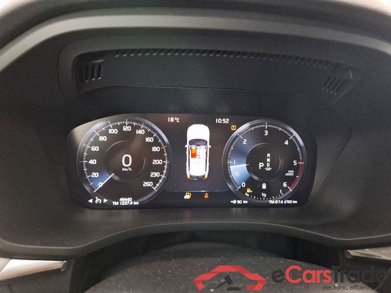 Volvo 238 VOLVO XC60 / 2017 / 5P / SUV B4 D AWD AUTOMATICO MOMENTUM PRO #4