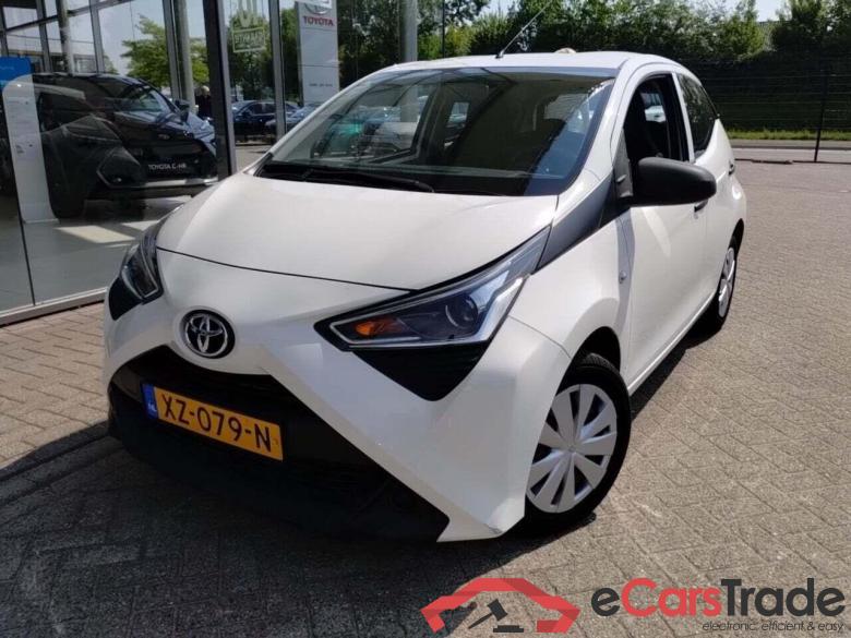 TOYOTA Aygo 1.0 VVT-i x #1