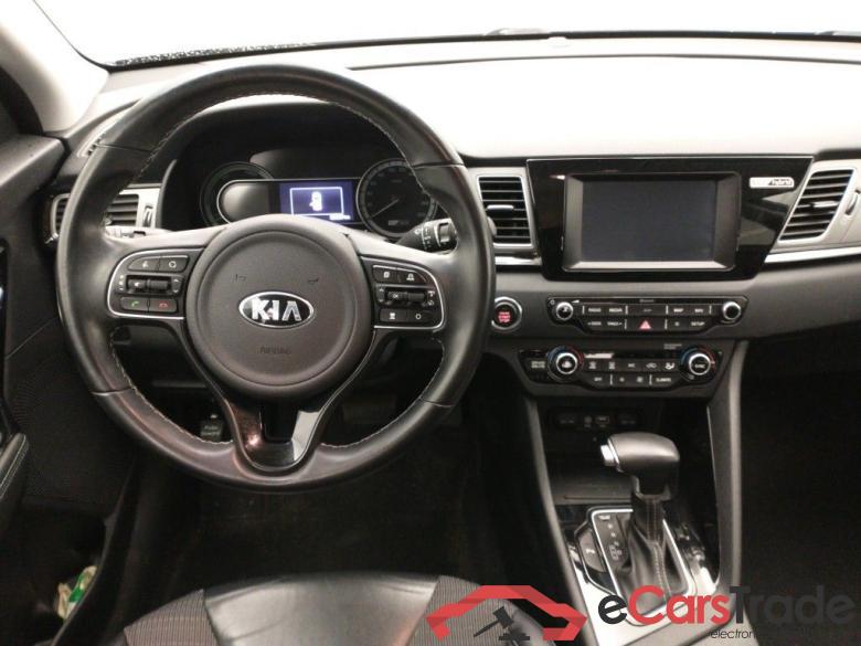 Kia Niro Fusion 1.6 GDi Hybrid Aut. Navi 1/2 Sport-Leather KeylessGo Klima PDC ... #6