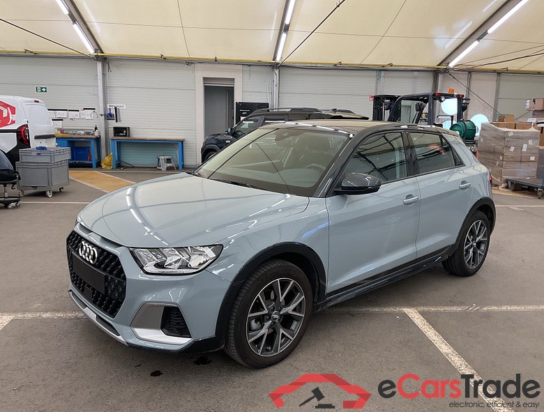 AUDI A1 citycarver Audi A1 citycarver 30 TFSI 85(116) kW(PS) S tronic #1