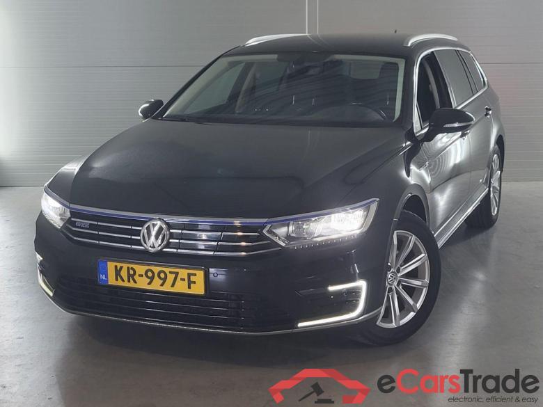 VOLKSWAGEN PASSAT VARIANT 1.4 TSI GTE Connected Series #1