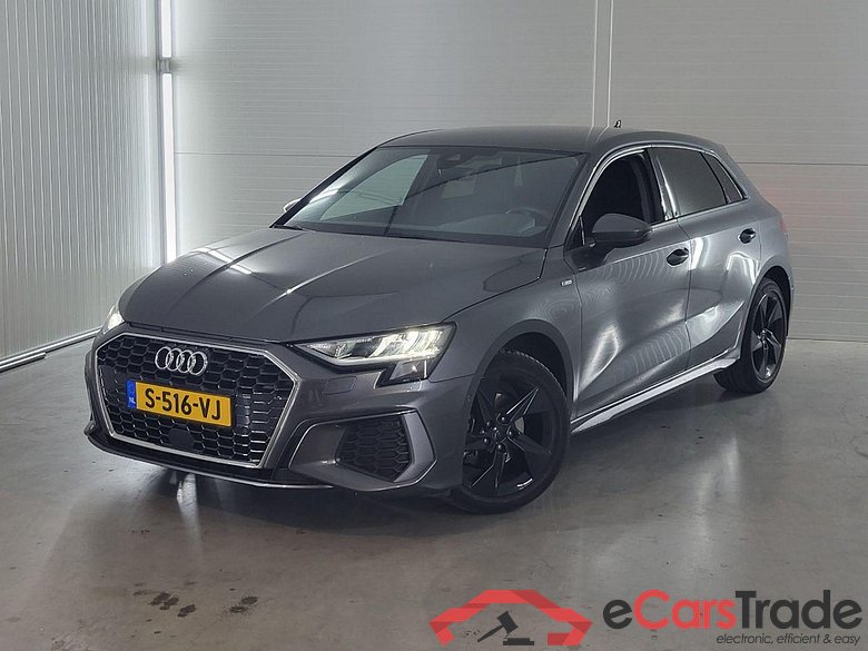 AUDI A3 Sportback 35 TFSI S edition #1