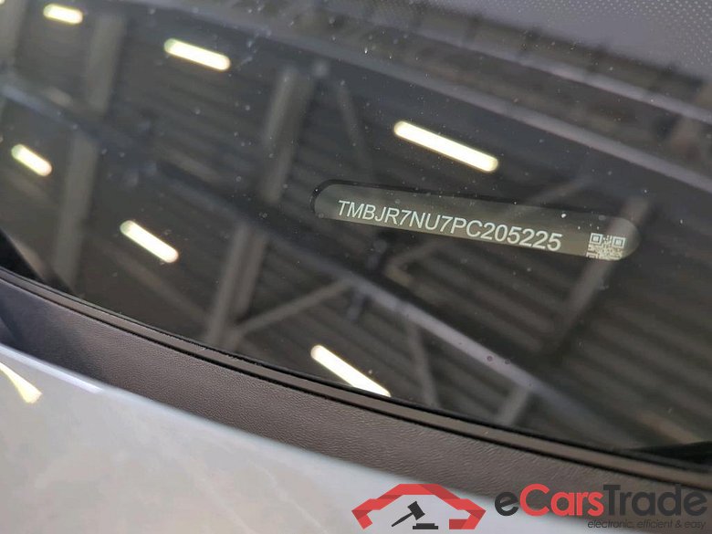 SKODA Karoq 110 kW #3