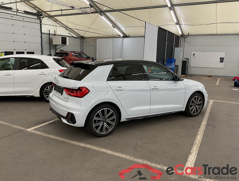 AUDI A1 Sportback 30 TFSI S line S tronic (EU6AP) #2