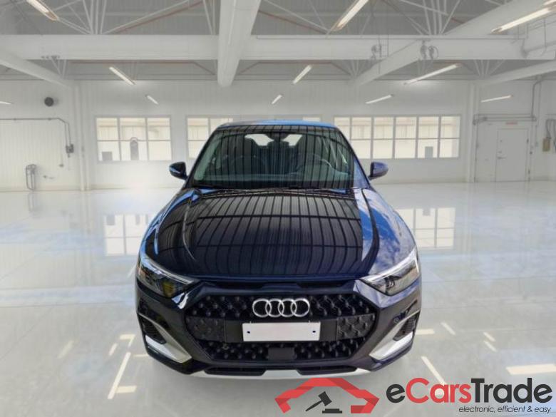 Audi 2 AUDI A1 CITYCARVER / 2018 / 5P / BERLINA 30 TSI CITYCARVER BASE #6