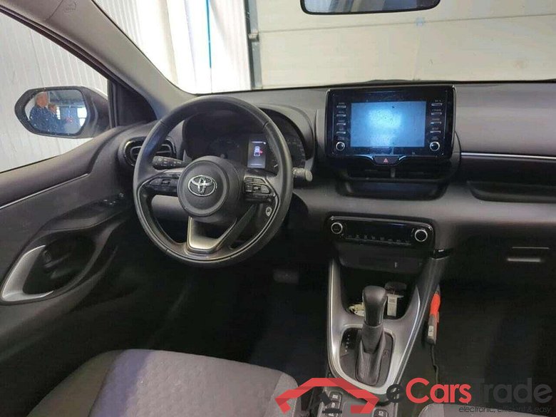 TOYOTA Yaris 1.5 Hyb. Active #3