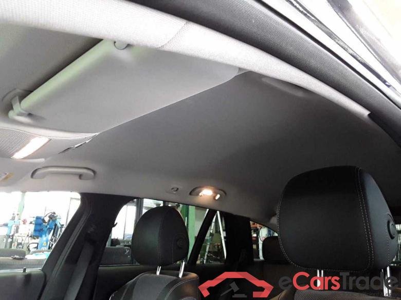 Mercedes_benz Avantgarde E 220 d T #6