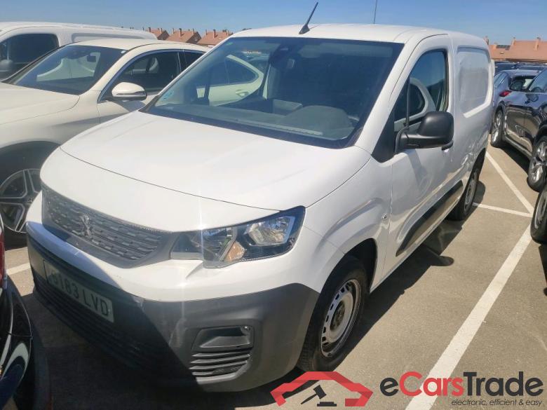 Peugeot Premium Standard 600kg BlueHDi 73kW (AC) PEUGEOT Partner / 2018 / 4P / furgón derivado de turismo Premium Standard 600kg BlueHDi 73kW (AC) #1