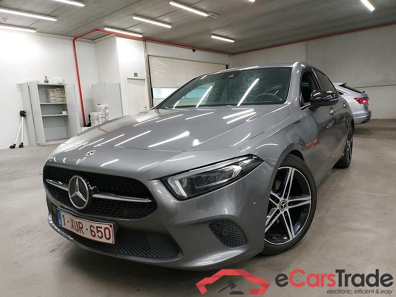 MERCEDES - MER A 180 d 116PK 7G-DCT Progressive Pack Premium & Night & MultiBeam LED #1