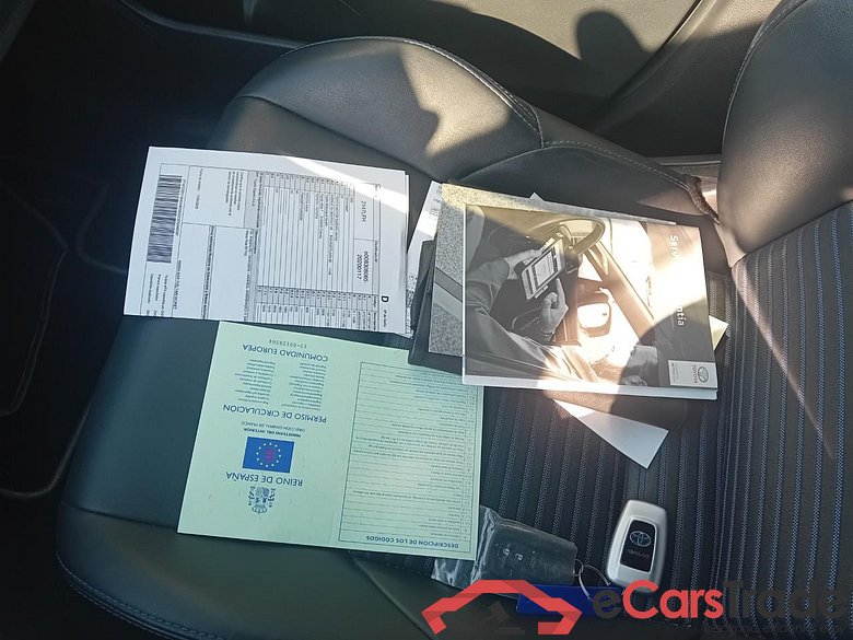 Toyota 2.5l 220H Feel! TOYOTA Rav4 / 2018 / 5P / todoterreno 2.5l 220H Feel! #5