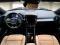 preview Volvo XC40 #2