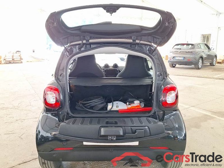 Smart EQ PASSION SMART FORTWO COUPÈ / 2019 / 3P / COUPE EQ 60KW PASSION #5