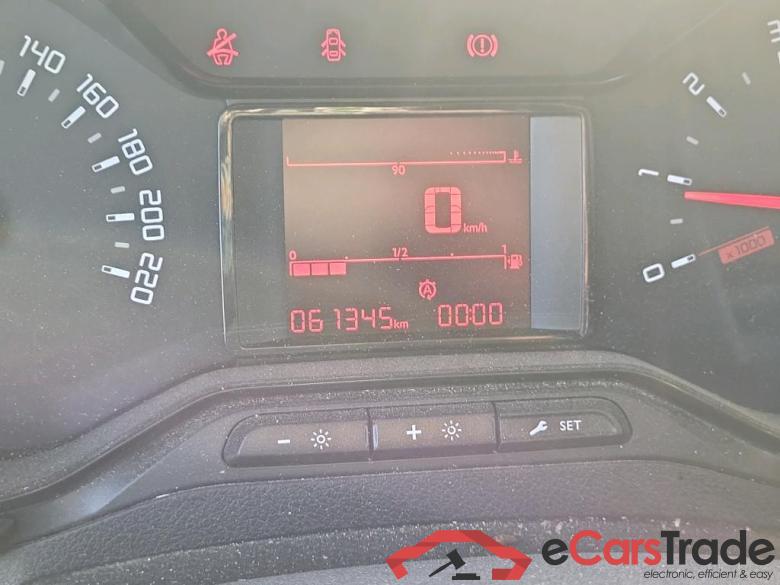 Citroen Talla M BlueHDi 75 CONTROL Berlingo Furgón Control M 1.5 BlueHDi 75CV E6dT #5