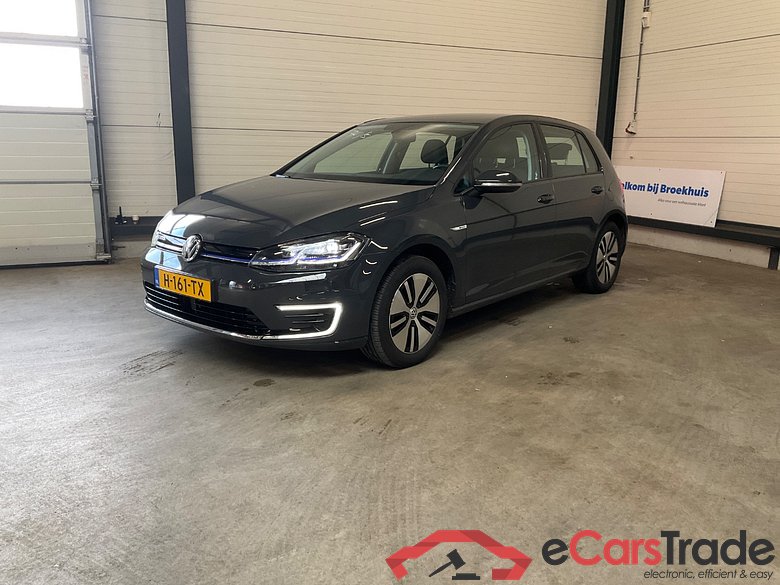 VOLKSWAGEN e-Golf E-DITION #1