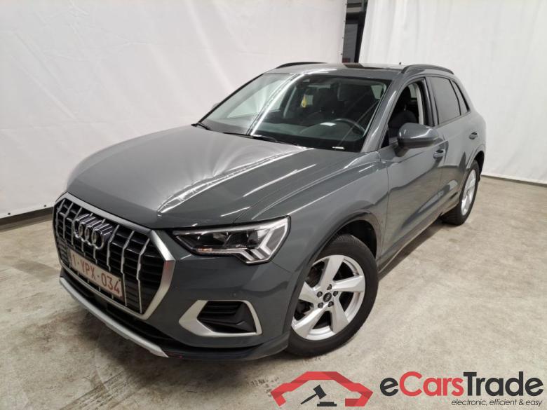 Audi Q3 35 TDI S tronic Advanced Business Editio 5d #4