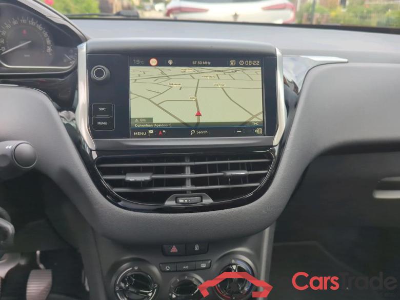 PEUGEOT 208 60 kW #3