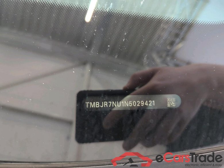 SKODA Karoq 110 kW #3