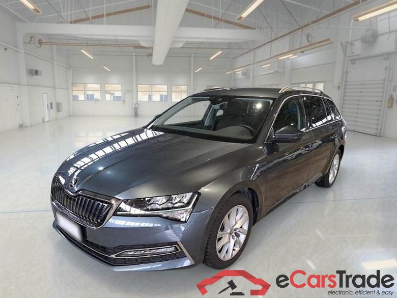 Skoda 23 SKODA SUPERB WAGON / 2019 / 5P / STATION WAGON 1.4 TSI PLUG-IN HYBRYD EXECUTIVE DSG #1