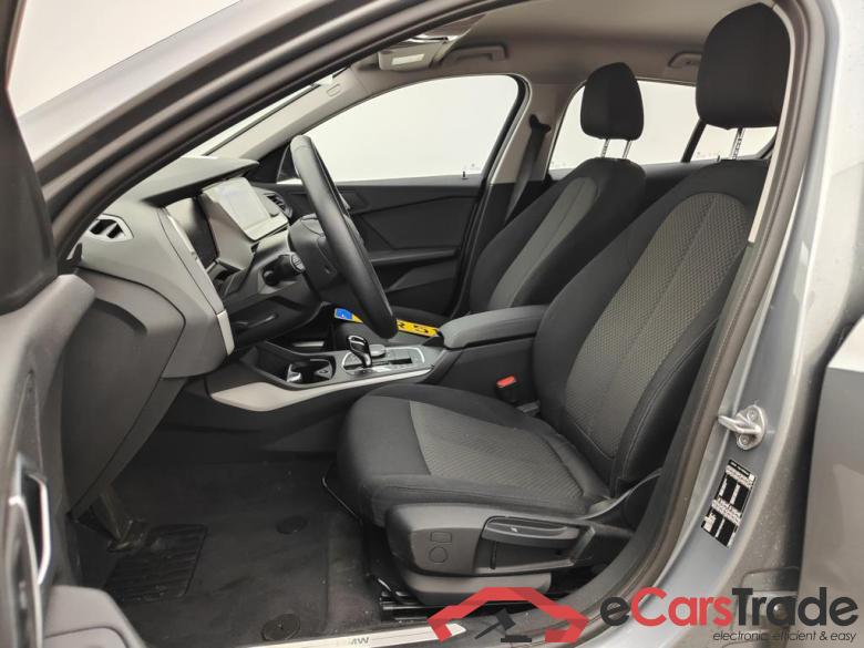 BMW 1 HATCH DIESEL - 2019 118 dA 150hp (EU6AP) 5d #6