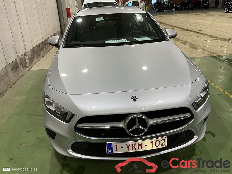 MERCEDES-BENZ CLASS A (W177) A 250 e PHEV Business Solution