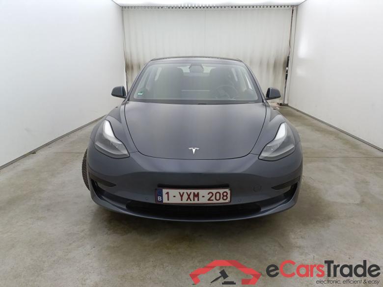 Tesla Model 3 Standard RWD Plus 4d
