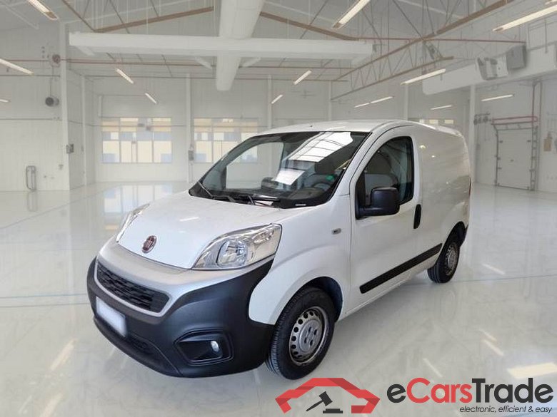 Fiat 2 FIAT FIORINO / 2016 / 4P / VETT. FURGONATA 1.3 MULTIJET 80 CV E6 SX #1