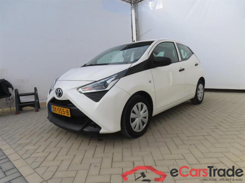 TOYOTA Aygo 1.0 VVT-i x-fun