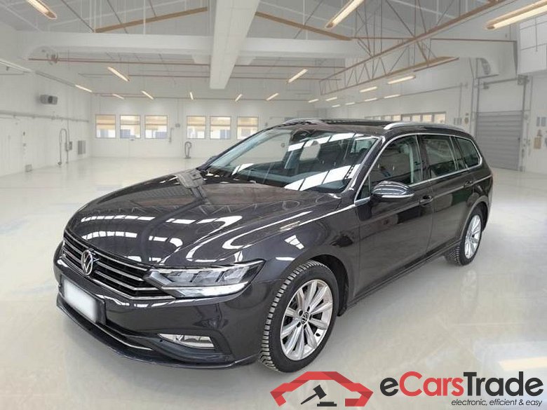 Volkswagen 8 VOLKSWAGEN PASSAT / 2019 / 5P / STATION WAGON VAR. 2.0TDI SCR EVO 110KW BUSIN. BMT DSG #1
