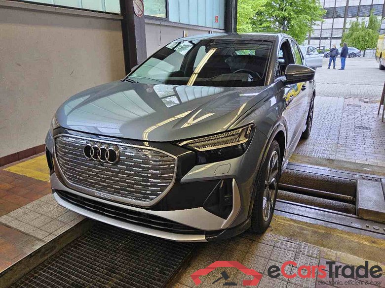 Audi Q4 e-tron Sportback (F4N)(06.2021->) DE - SUV5 50 quattro, 2021 - 2023 #1