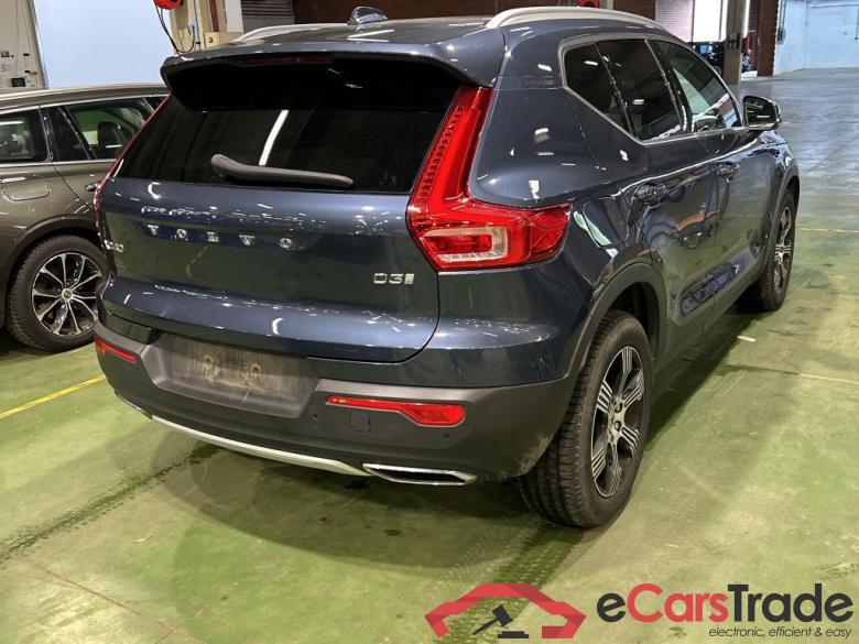 VOLVO XC40 DIESEL 2.0 D3 Inscription Geartronic #2