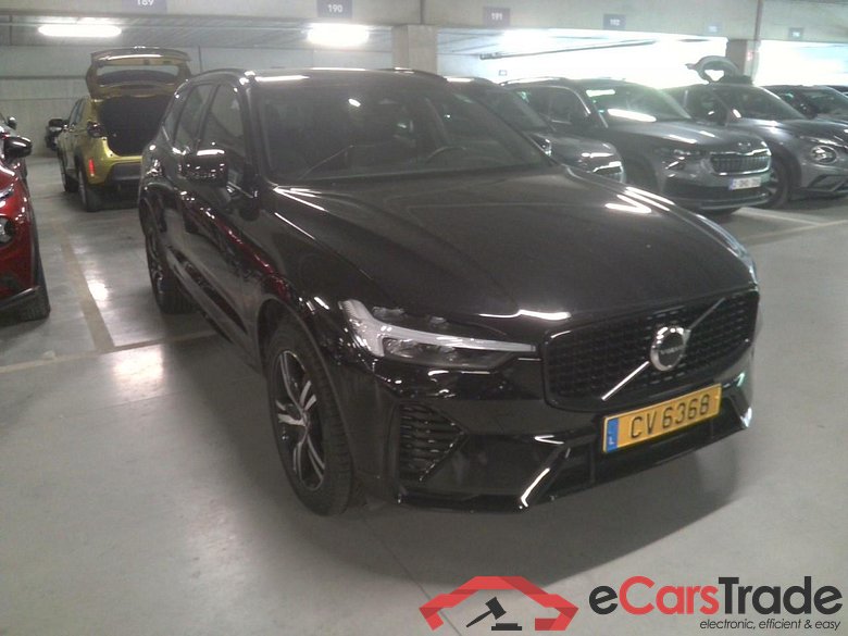 XC 60 AWD R-Design B5 mild Hybride BVA 235cv #2