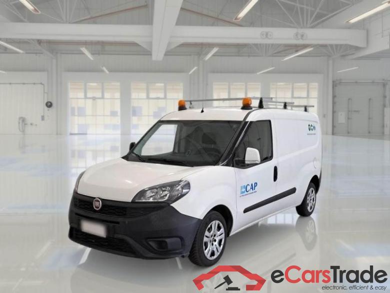 Fiat 23 FIAT DOBLÒ CARGO / 2014 / 4P / VETT. FURGONATA MAXI 1.6 MULTIJET 16V 105CV SX EU6 750KG