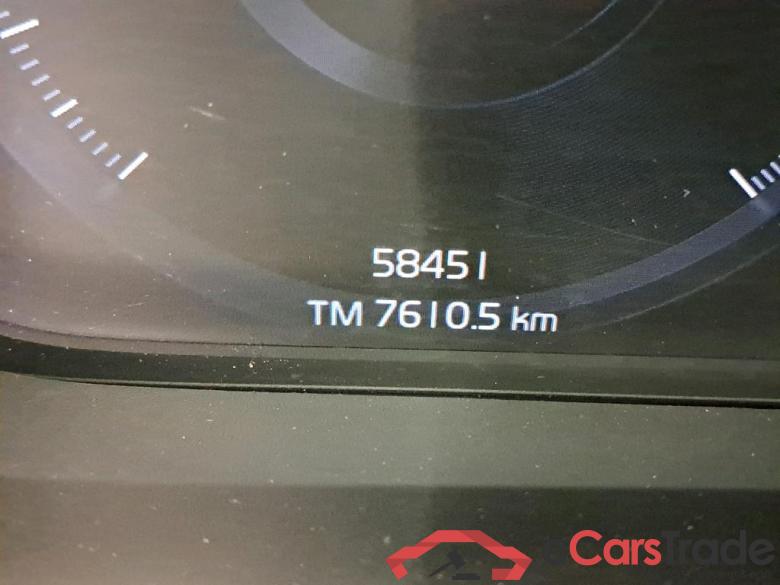 VOLVO - VOL XC40 T2 129PK Momentum Pro With Arianne Leather & Winter Pack & Park Assist & Semi Auto Foldable Trailer Hook  * PETROL * #5