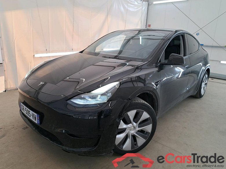 TESLA Model Y / 2021 / 5P / SUV RWD #1