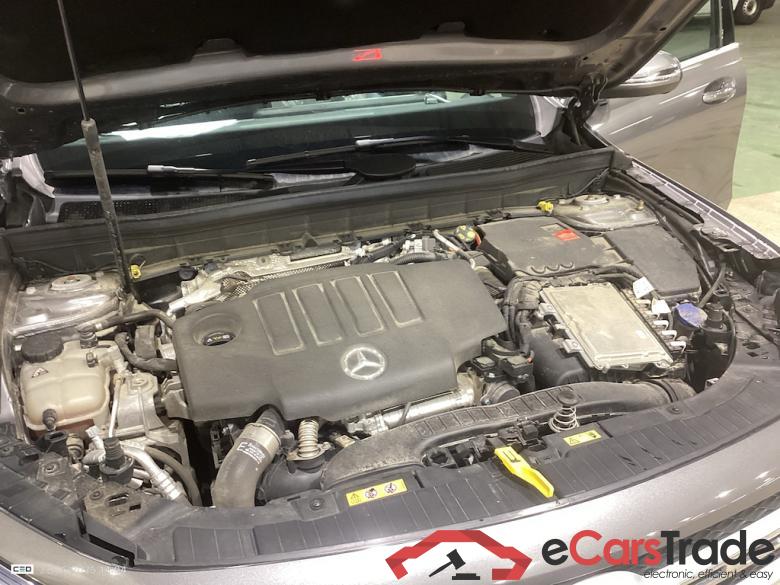 MERCEDES-BENZ CLASS GLB DIESEL (X247) GLB 200 d Business Solution Luxury #6 MERCEDES-BENZ CLASS GLB DIESEL (X247) GLB 200 d Business Solution Luxury #6