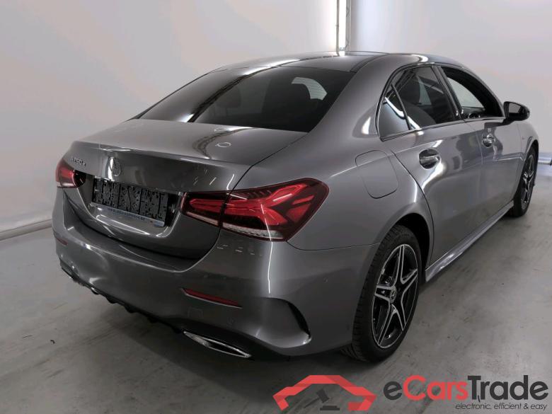 Mercedes A 250e Plug-In Hybrid Limousine AMG Night Aut. Pano LED-Xenon Widescreen Ambient Navi 1/2 Sport-Leather-Alcantara KeylessGo Camera Klima PDC ... #3