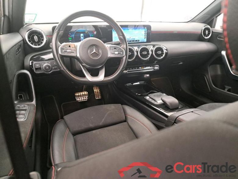 Mercedes A 250e Plug-In Hybrid Limousine AMG Aut. LED-Xenon Navi-Pro 1/2 Sport-Leather-Alcantara KeylessGo Camera Klima PDC ... #6
