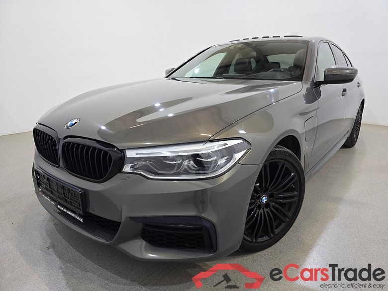 BMW 530e Plug-In Hybrid M-Sport Shadow Aut. Pano LED LC-Pro Ambient Navi-Pro Sport-Leather KeylessGo Camera Klima PDC ...