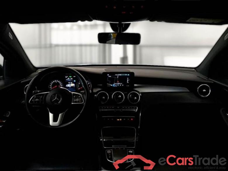 MERCEDES-BENZ GLC COUPÈ / 2019 / 5P / SUV 300 E 4MATIC EQ-POWER EXECUTIVE AUT. #3 MERCEDES-BENZ GLC COUPÈ / 2019 / 5P / SUV 300 E 4MATIC EQ-POWER EXECUTIVE AUT. #3