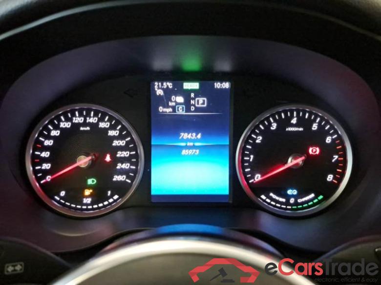 MERCEDES-BENZ GLC COUPÈ / 2019 / 5P / SUV 300 E 4MATIC EQ-POWER EXECUTIVE AUT. #4 MERCEDES-BENZ GLC COUPÈ / 2019 / 5P / SUV 300 E 4MATIC EQ-POWER EXECUTIVE AUT. #4