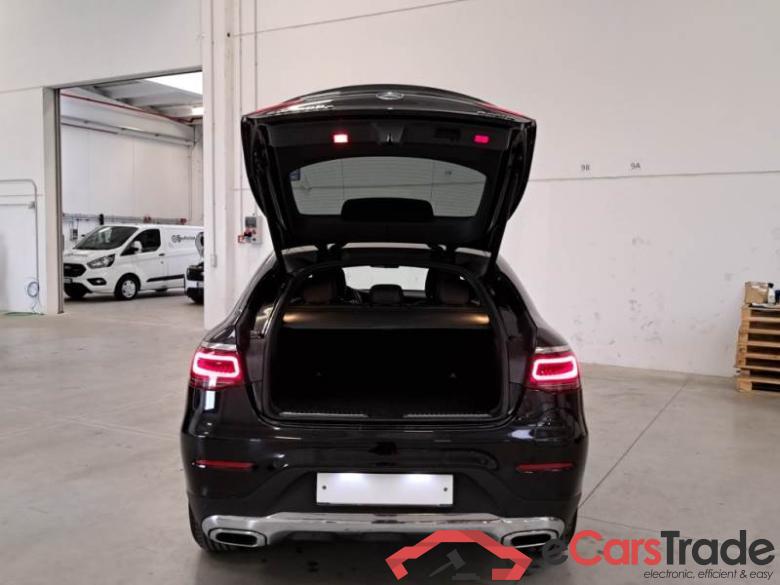 MERCEDES-BENZ GLC COUPÈ / 2019 / 5P / SUV 300 E 4MATIC EQ-POWER EXECUTIVE AUT. #5 MERCEDES-BENZ GLC COUPÈ / 2019 / 5P / SUV 300 E 4MATIC EQ-POWER EXECUTIVE AUT. #5